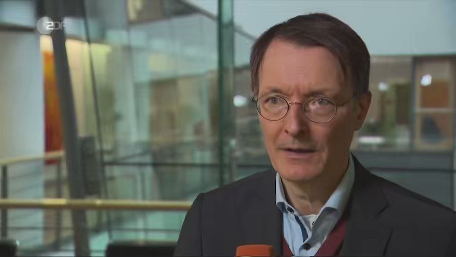 Julius Böhm on Twitter 