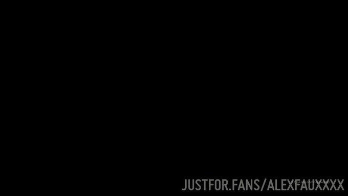 A new fan just joined my https://t.co/JNXcQQORt4 page. Check it out at https://t.co/j4c60YhXej https://t