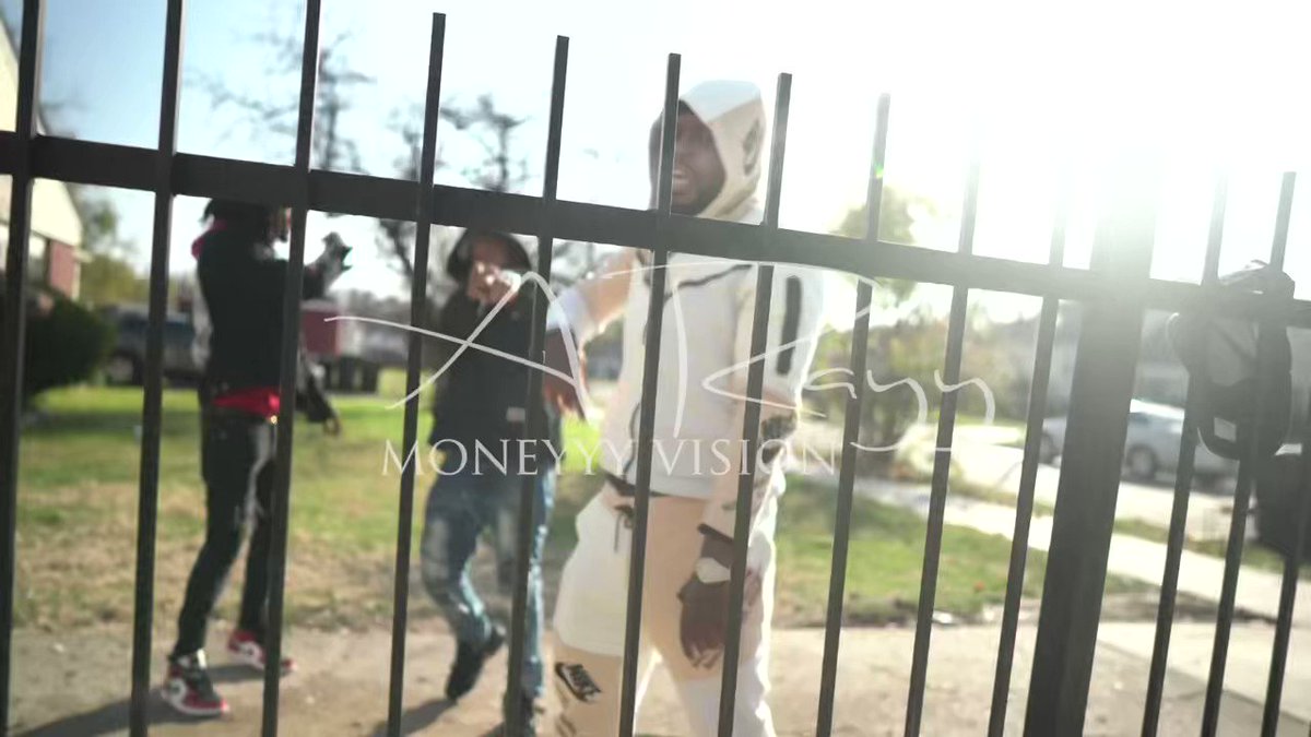kollege-kidd-on-twitter-chicago-rapper-tray-tray-s-opp-music-video