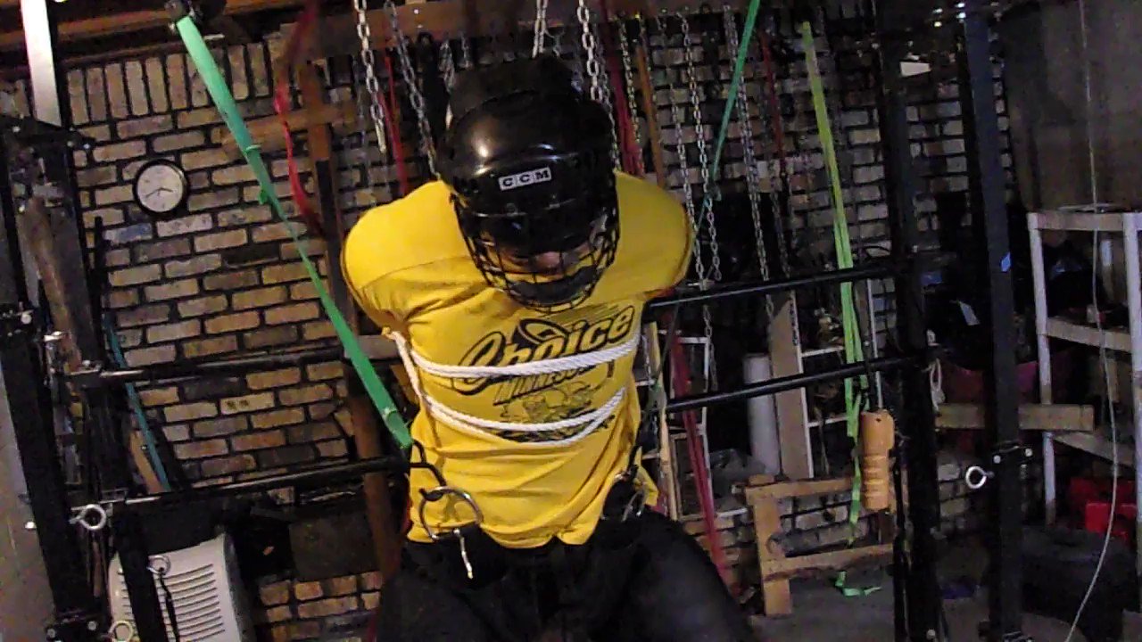 MnDakker (NFSW) on Twitter "Let's play HOCKEY! pupdonovan loves gear