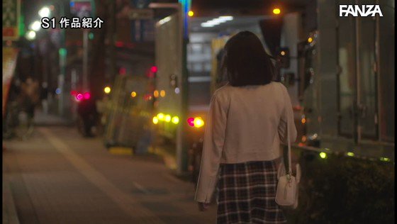 優しいバイト先店長に好意抱く私はわざと終電逃し… 朝まで性欲に溺れる甘くて切ないホテル相部屋NTR 小倉七海 https://t.co/01PMnw2Q4w