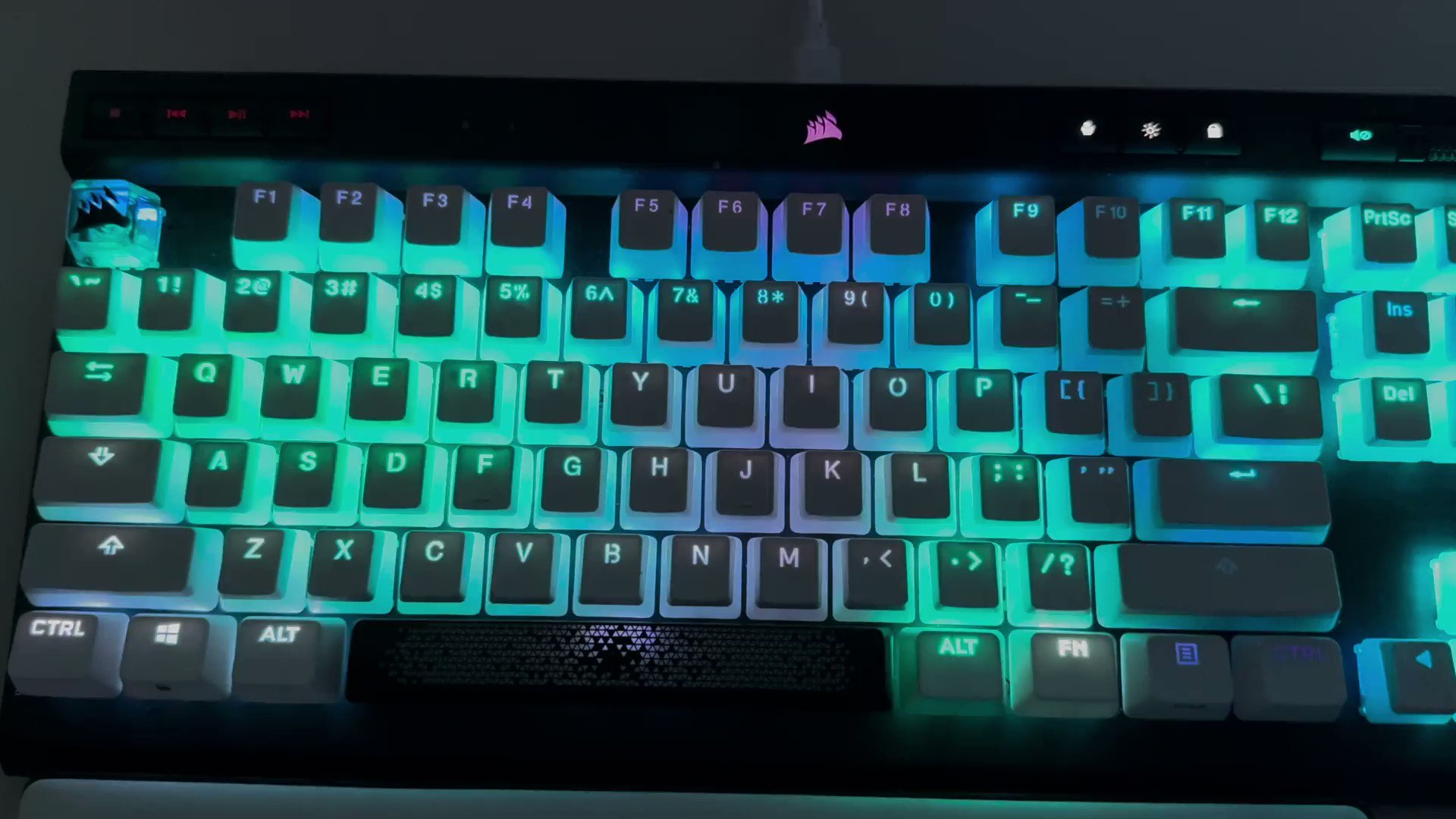 CORSAIR on Twitter "iCUE Murals unlocks the ability to sync your