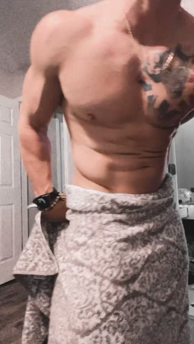 After shower vibes https://t.co/93NjGHtd2q<a href="/tag/militarymen"class="tags"><span>#militarymen</span></a><a href="/tag/bulge"class="tags"><span>#bulge</span></a><a href="/tag/vpl"class="tags"><span>#vpl</span></a><a href="/tag/onlyfans"class="tags"><span>#onlyfans</span></a><a href="/tag/onlyfansmuscle"class="tags"><span>#onlyfansmuscle</span></a>