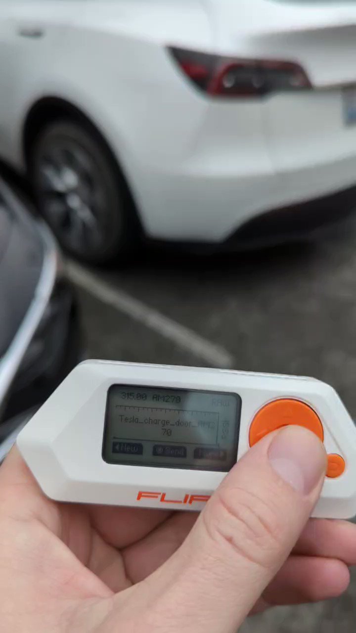 Kody on Twitter "Flipping a Tesla with a flipper_zero https//t.co