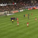 フリーキックを平然とハンドで止める!本田圭佑さん!