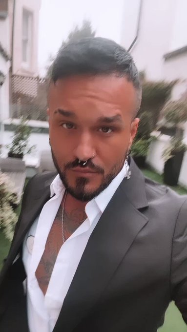 DEBER?A GRABAR CON @Menatplaycom  ?? 
Que opinan ???????? https://t.co/nOgZy1tNha