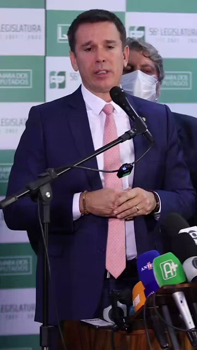 GOVERNABILIDADE
Essa é a palavra de ordem para que Lula e Alckmin promovam uma gestão que vai transformar o Brasil. "O Governo Lula e Alckmin vai ser para aqueles que mais precisam, para os excluídos", disse @felipecarreras, que vai liderar a bancada do PSB em 2023.