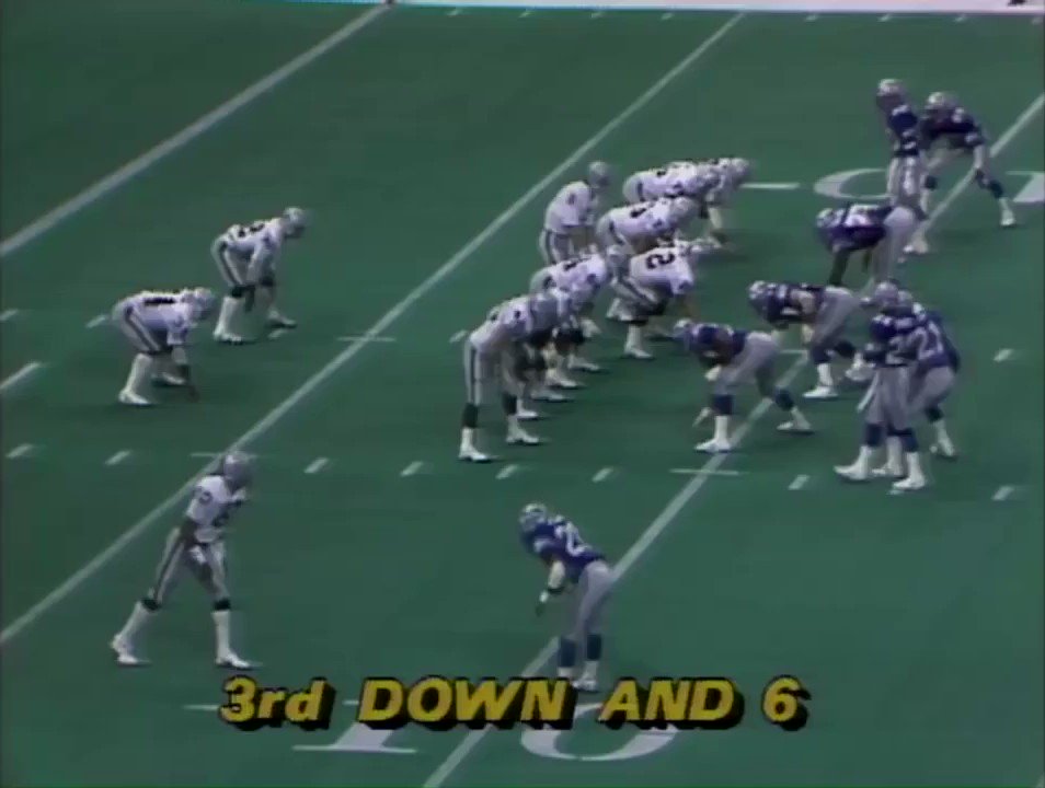 Happy 60th Birthday to Bo Jackson. This now-famous run into the Kingdome tunnel happened 35 years ago today. 