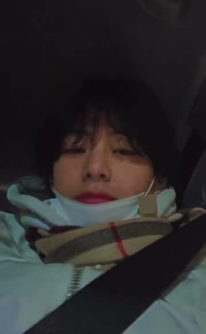 Thv Updates Veautiful Days On Twitter Taehyung I Miss You Https thv-updates-veautiful-days-on-twitter-taehyung-i-miss-you-https