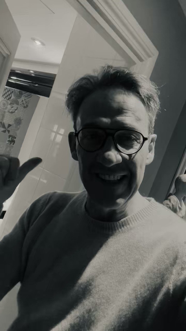 Julien Courbet on Twitter "Révélation sur ma nuit à l'hôtel ! https