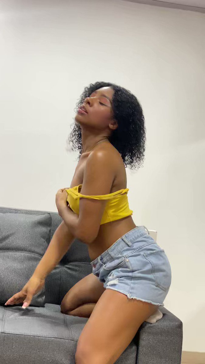 Model - ValeryCortez anal