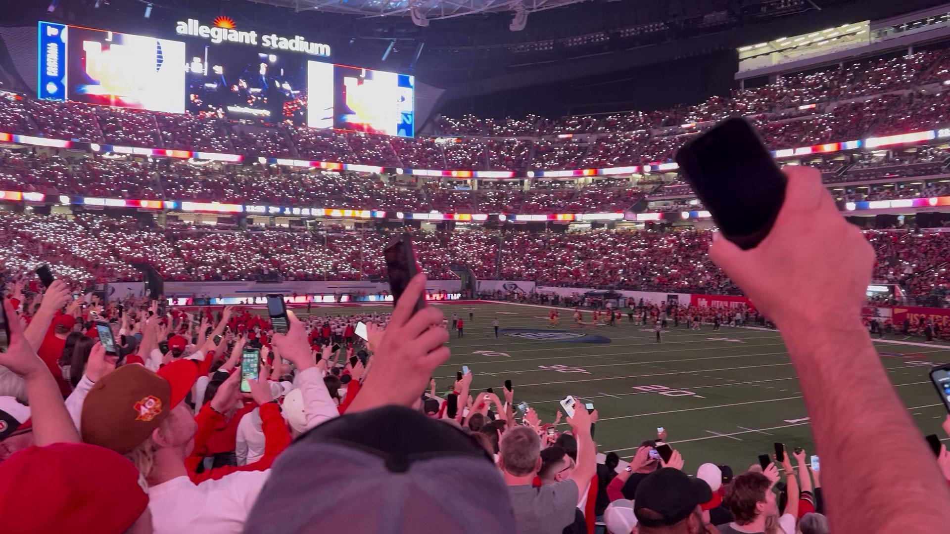 fox-college-football-on-twitter-a-moment-of-loudness-in-vegas