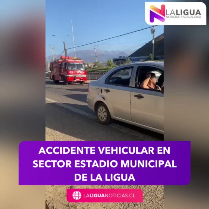 RT @LaLiguaNoticias #LaLigua: Accidente vehicular entre 2 vehículos menores, frente al Estadio Municipal de La Ligua. Al lugar llegaron equipos de emergencia para atender a personas lesionado.