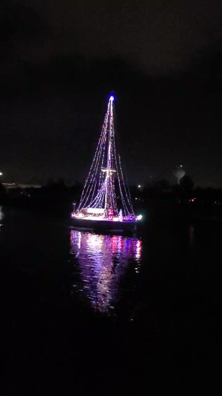 City of Venice, FL on Twitter "Venice Christmas Boat Parade https//t.co/DE29yezx6L" / Twitter