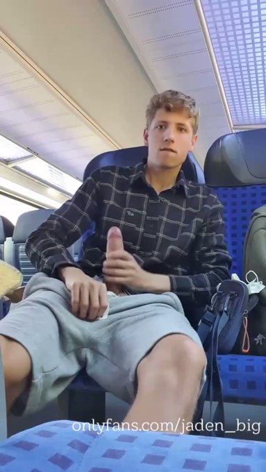 Last #MondayMasturbationMadness of 2022. To celebrate, let’s climb all aboard @JadenHeart3 to check out