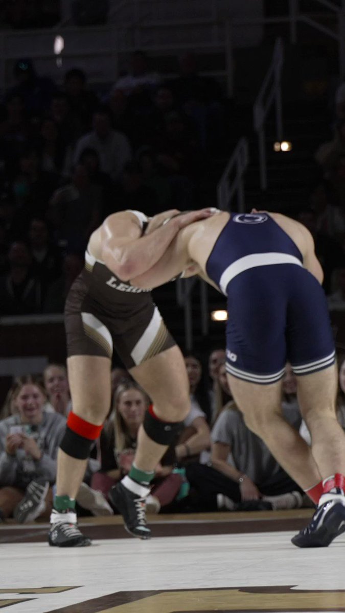 FloWrestling on Twitter "Beard comes out on top in a 20point barn burner 🔥🤯"