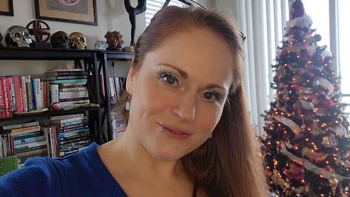 I'm live on @ePlayStreamers now
Come hang out! https://t.co/2b1wjmap9w