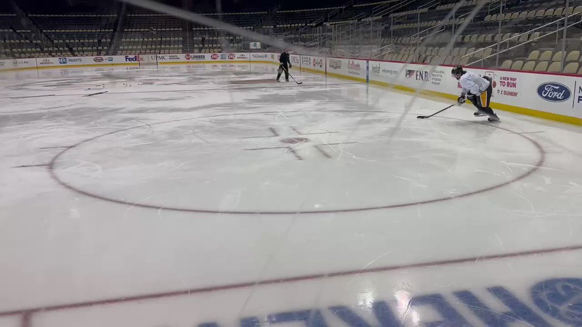 Pens Inside Scoop on Twitter "Kris Letang is skating in full gear with