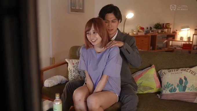自分で触ってる所をお互い見せ合うって。。
めちゃくちゃ興奮しちゃうと思うんだけど・・・ https://t.co/nLi2n4afEs