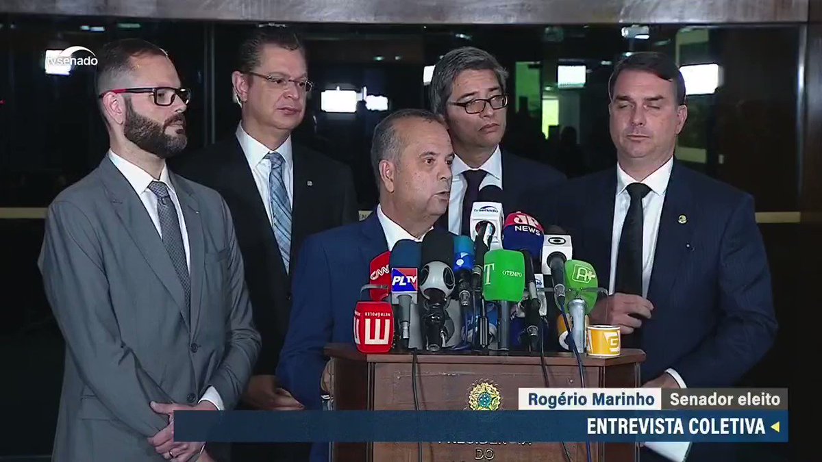 @rogeriosmarinho's photo on Parlamento