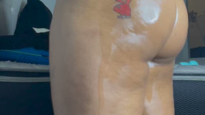 Where The Ass Clappers At ? 😍 https://t.co/jqCnJUdGdT