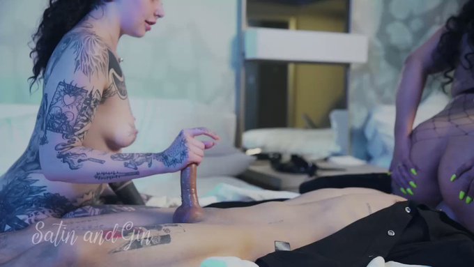 i get the ultimate punishment, i can be touched and i can only touch with my tongue&hellip; if you catch my<a href="/tag/newprofilepic"class="tags"><span>#newprofilepic</span></a>