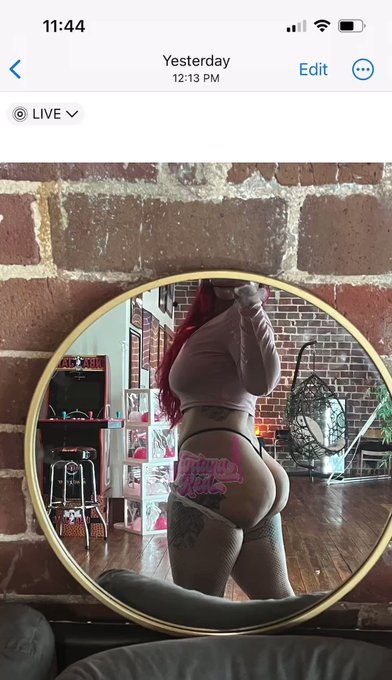 Screen recording of my live pics playing back to back https://t.co/H4uXNjQZ0h