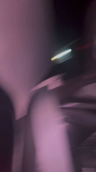 Being naughty in an Uber?Do you think he’ll report me? https://t.co/9vIly3Z5zk