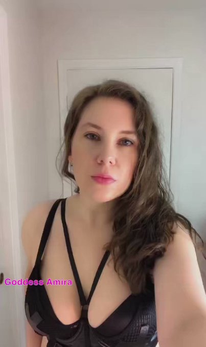 your wallet gets fucked more than you do #pussyfree #simp https://t.co/rJ9crkPXTV