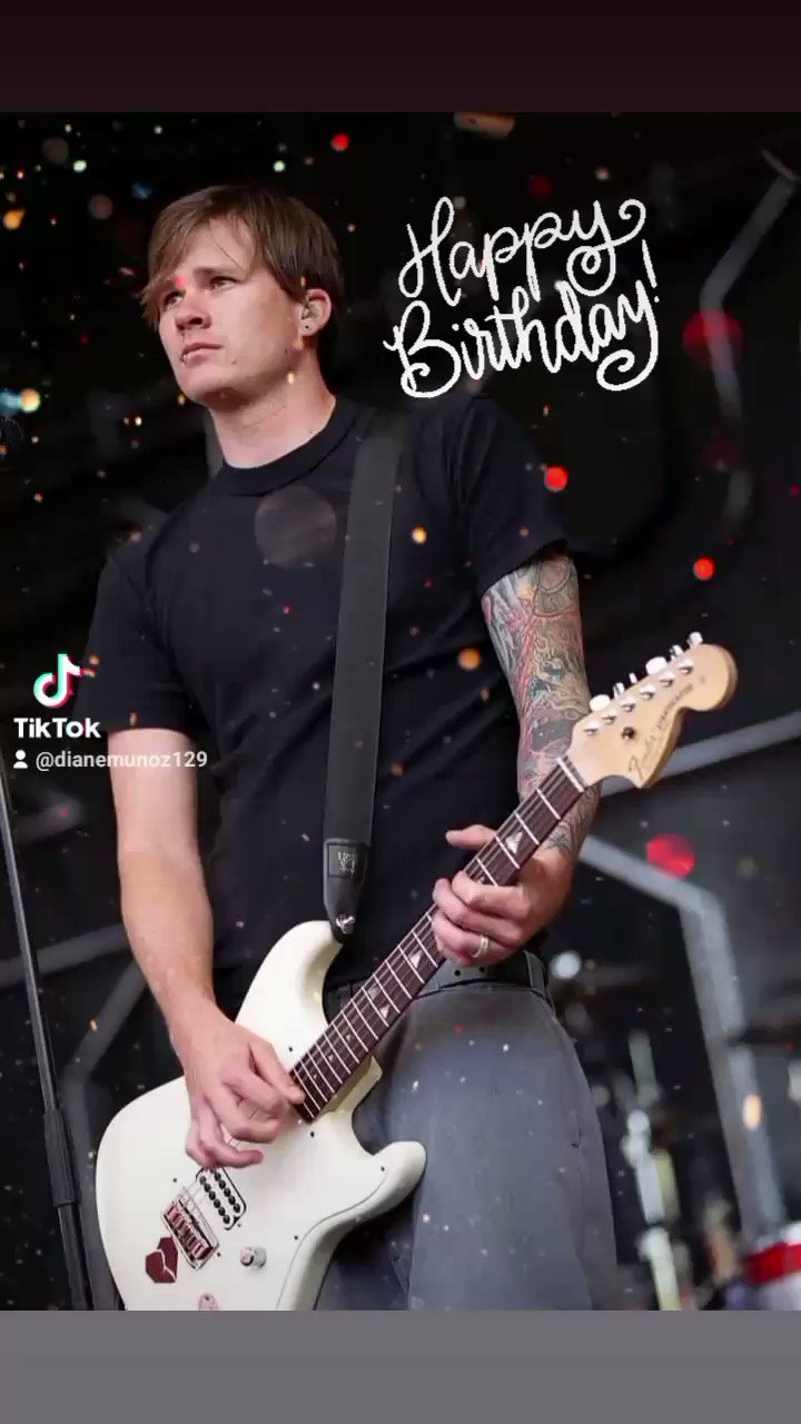 Happy 47th Birthday To The Legendary Tom DeLonge (Blink-182,Singer/Songwriter & Guitarist) December 13th, 1975 