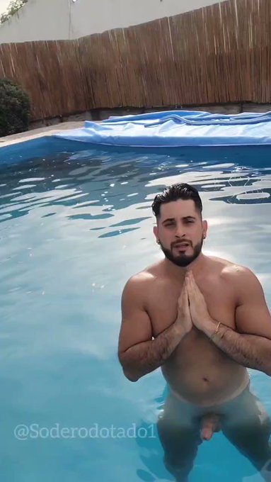 Dale RT si te gustaría venir al agua conmigo 😏

Comenta qe tr gustaría hacer conmigo en la piscina 💦🔥