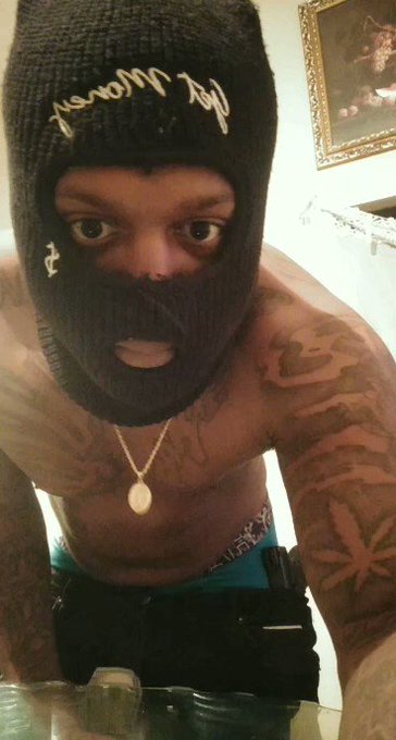 Rachi - Outside (NoCap Flow) https://t.co/HwDt6yA6eb https://t.co/2u1vLO5YWM