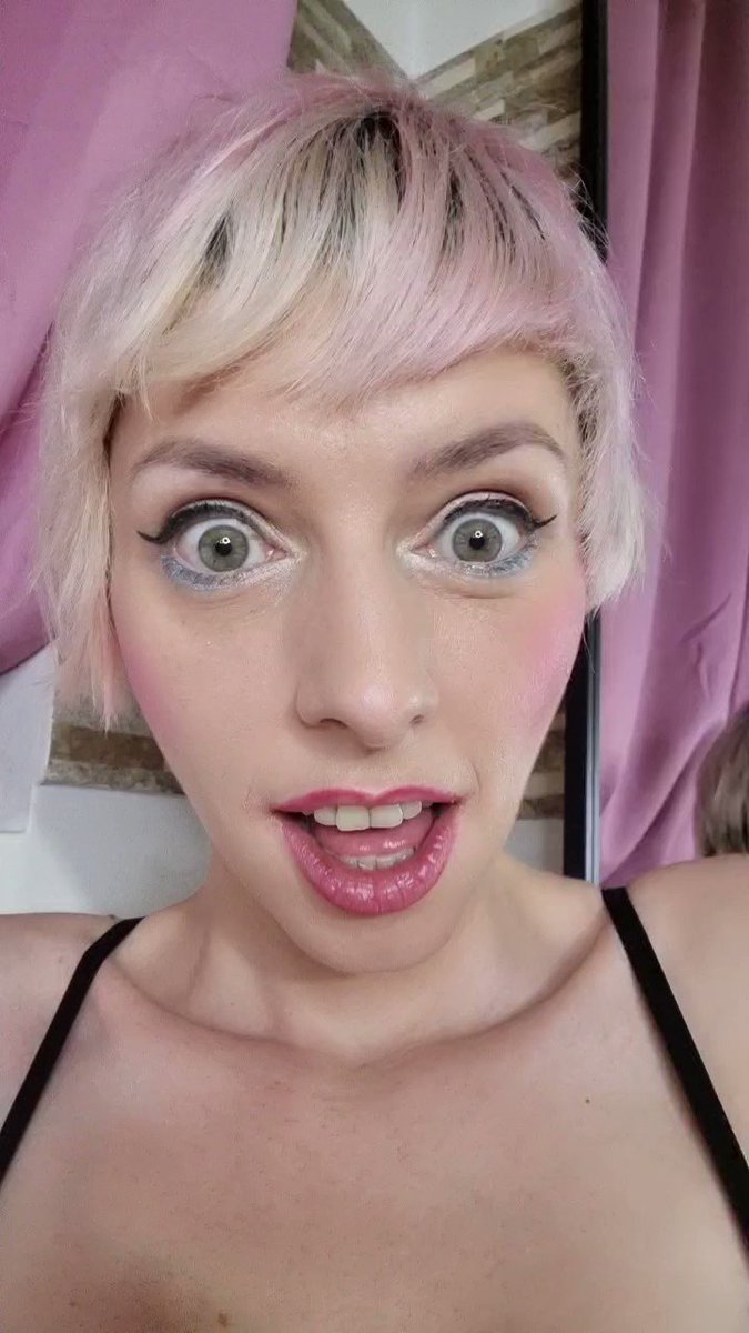 Crazy Rozy squirt Model - Crazy Rozy squirt