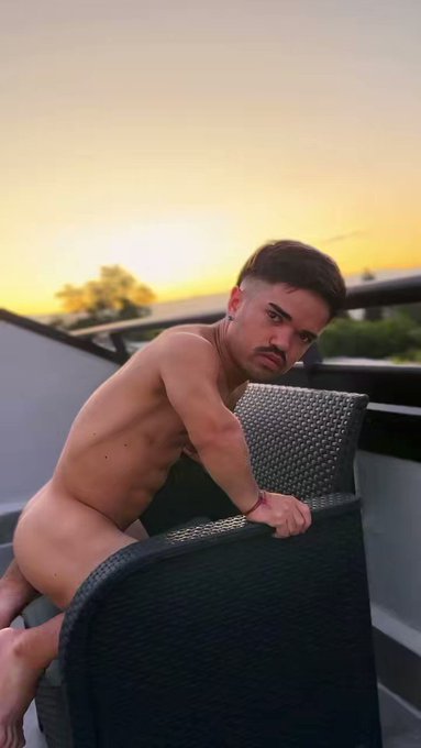 A sunset like this you and me ? 

?FULL VID: https://t.co/rhBGbKLaMp 

??NO ADITTIONAL COST?? https://t
