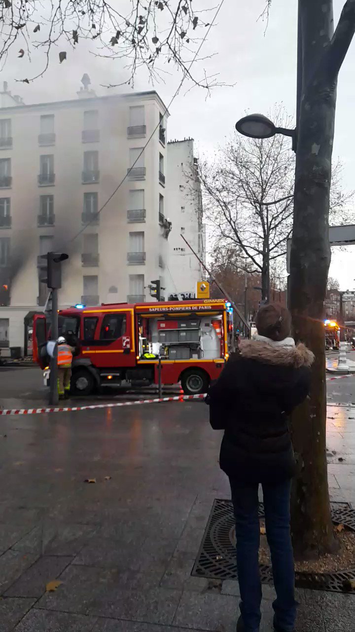 Mathias Engel on Twitter "franceinfo incendie en ce moment à Paris