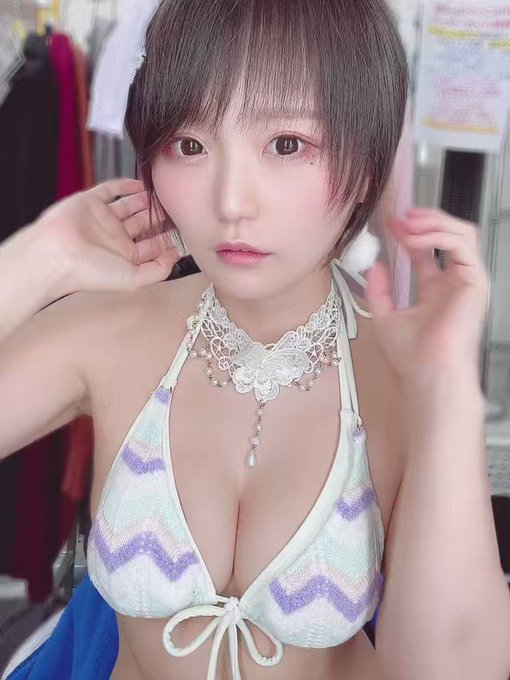 グラビアアイドルしらたまゆの(ましろ碧乃)のTwitterエロ動画2