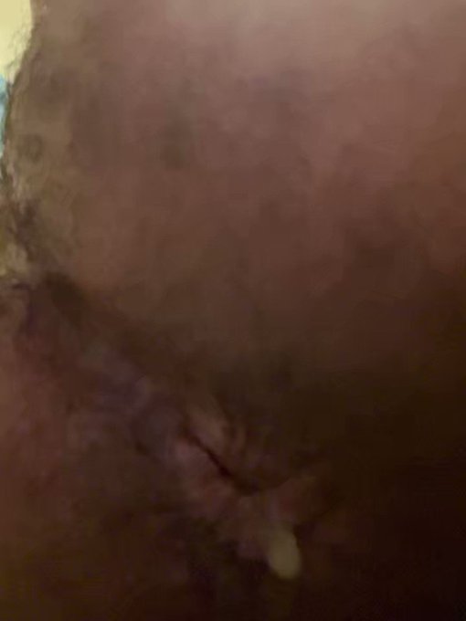 Pushing out babies https://t.co/0WDyCXguaO