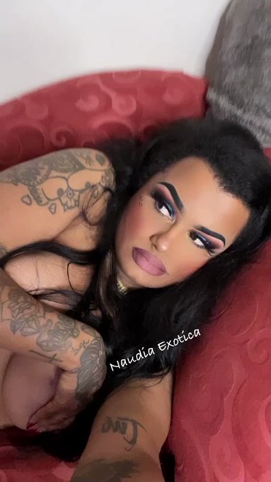 &ldquo;She was a woman about town. We&rsquo;re talking proper class and old world glamor here. Her beauty was classic<a href="/tag/lgbt"class="tags"><span>#lgbt</span></a><a href="/tag/beauty"class="tags"><span>#beauty</span></a><a href="/tag/makeup"class="tags"><span>#makeup</span></a><a href="/tag/style"class="tags"><span>#style</span></a><a href="/tag/quotes"class="tags"><span>#quotes</span></a><a href="/tag/transgender"class="tags"><span>#transgender</span></a>