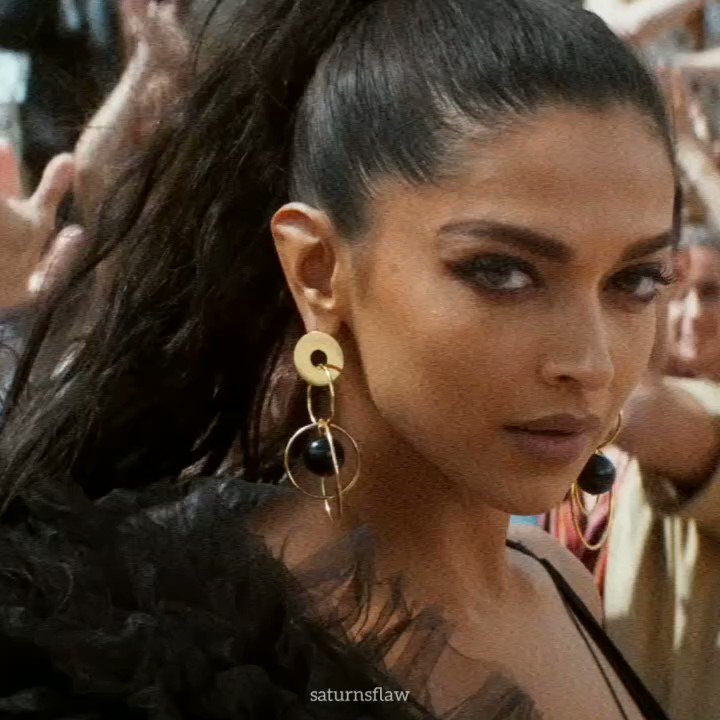 Happy birthday deepika padukone, i will always be in love with the women you are <3 
