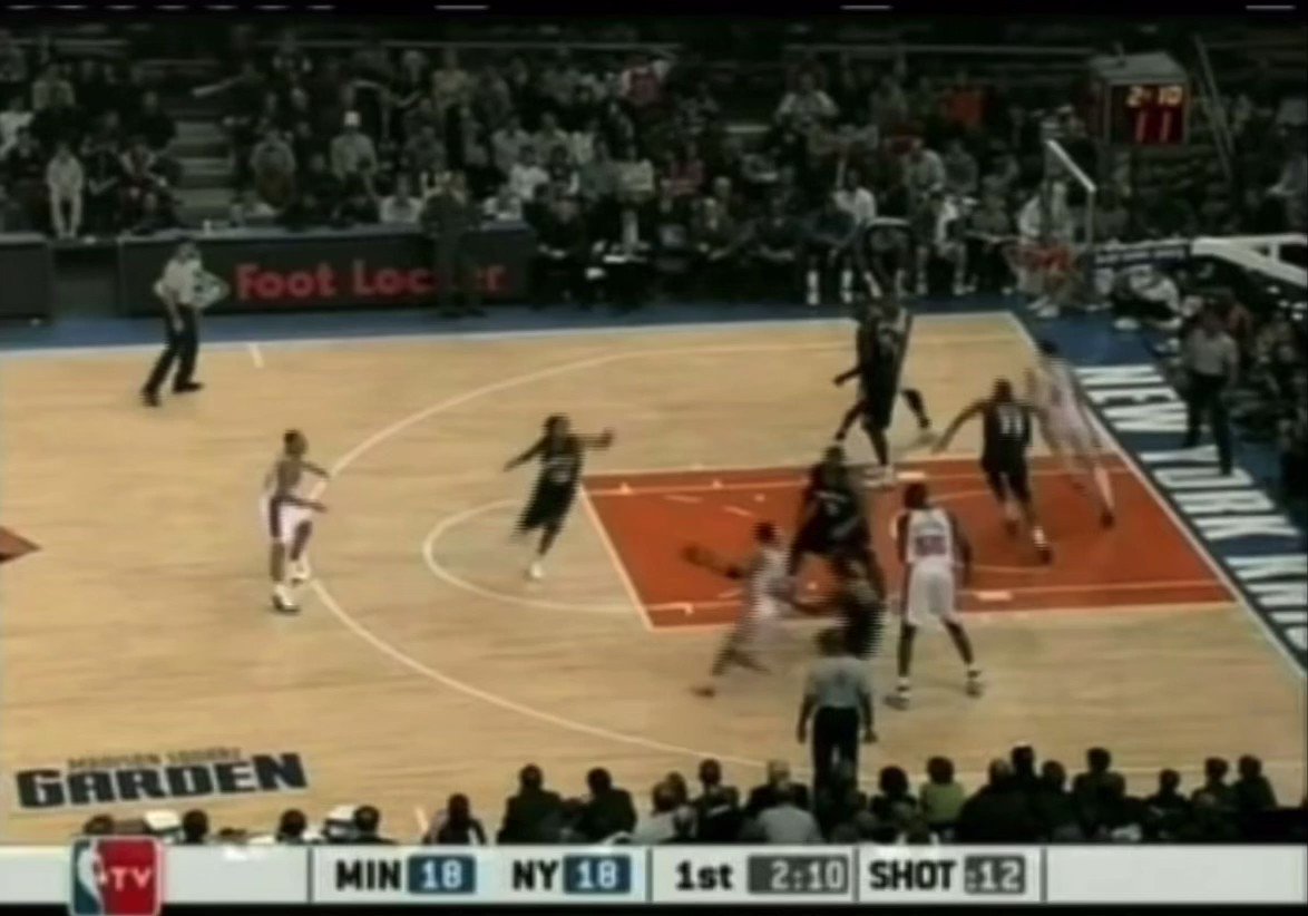 Latrell Sprewell sits near New York Knicks owner James Dolan at game on  Sunday - ESPN