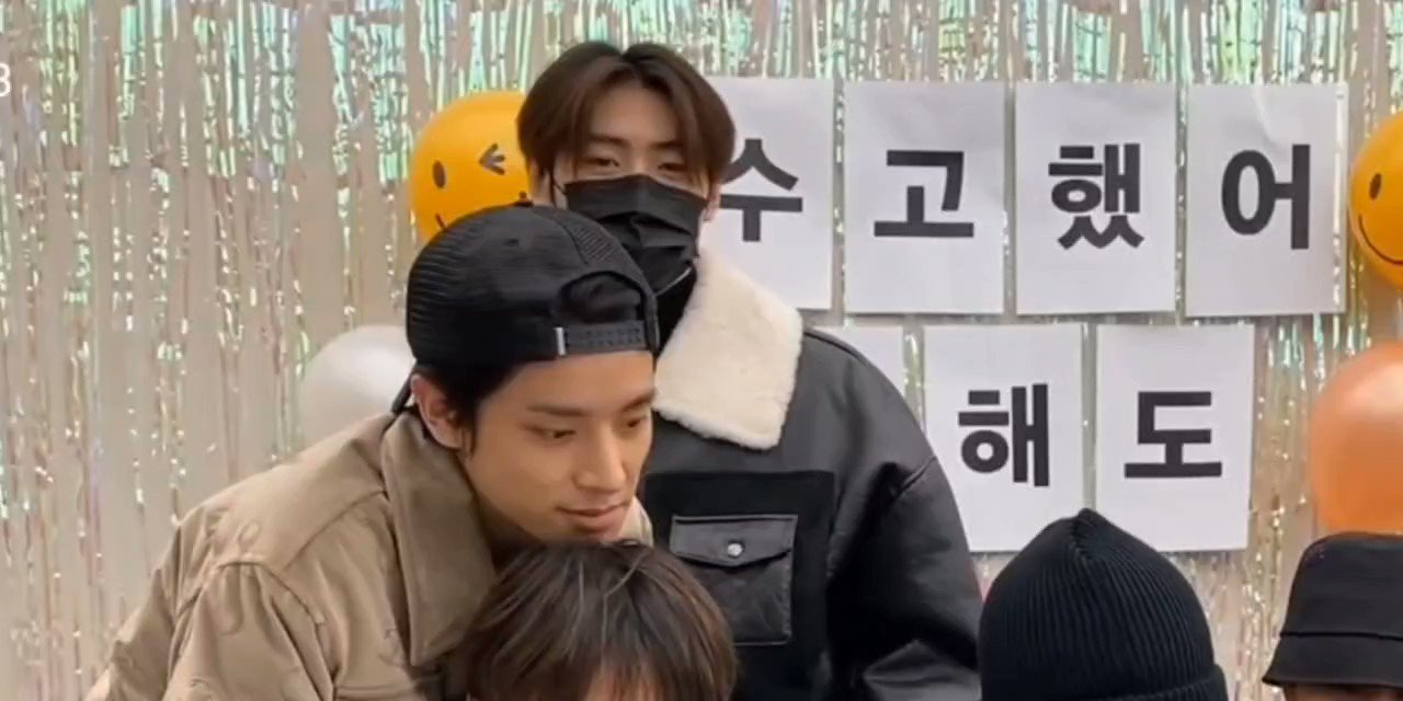 ً on Twitter: "sunghoon speaking in english is so cute :( https://t.co