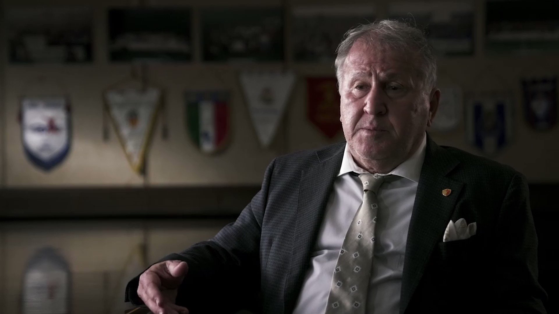 鹿島アントラーズ on Twitter 