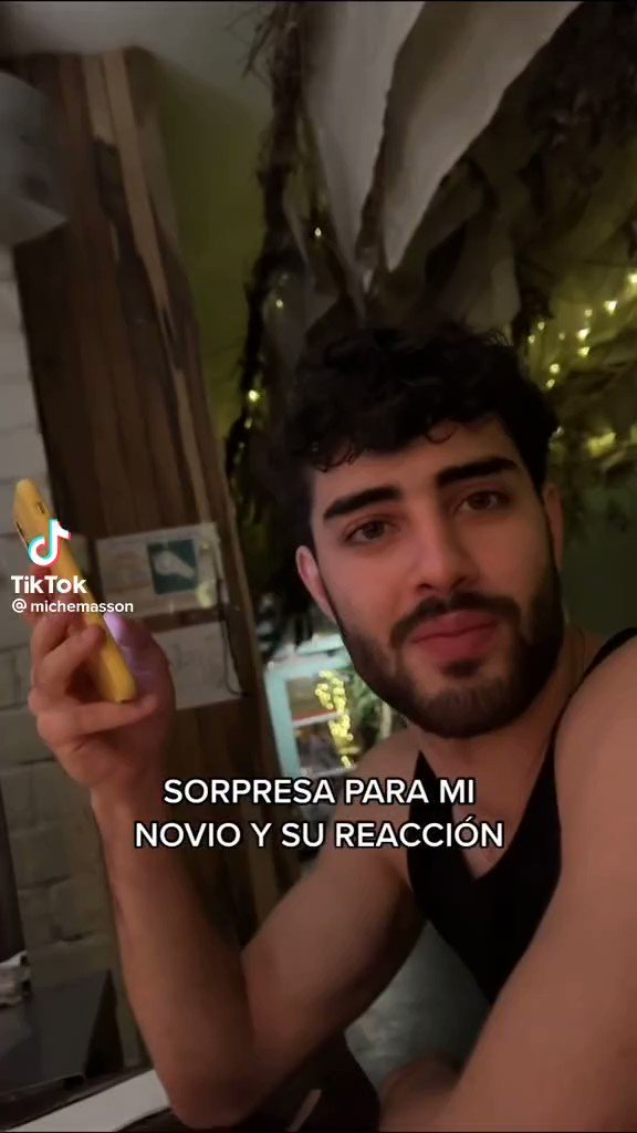 aaaaa𫄠on Twitter "gay or porteño"