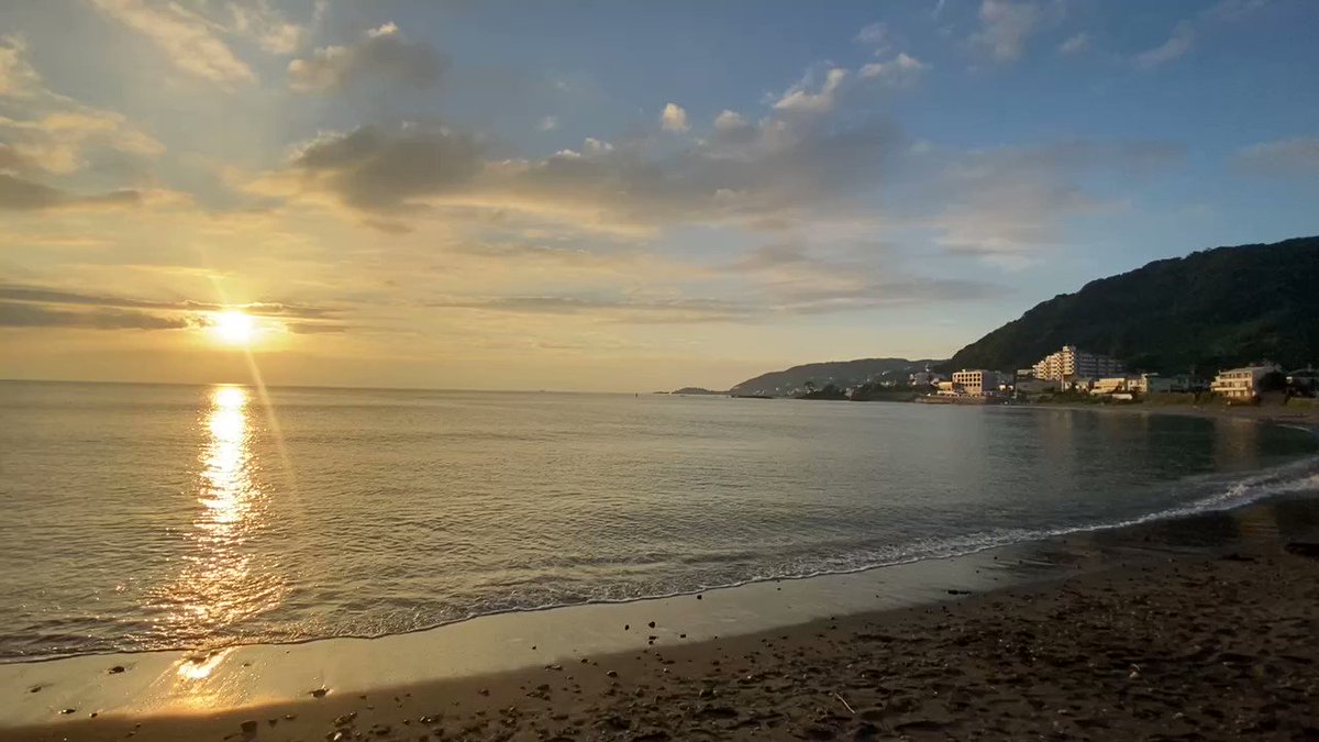 みなと商事コインランドリー みなしょー アクリルスタンド 青空 海 夕焼け 夏空 みなと商事コインランドリー アクリルスタンド（青空）