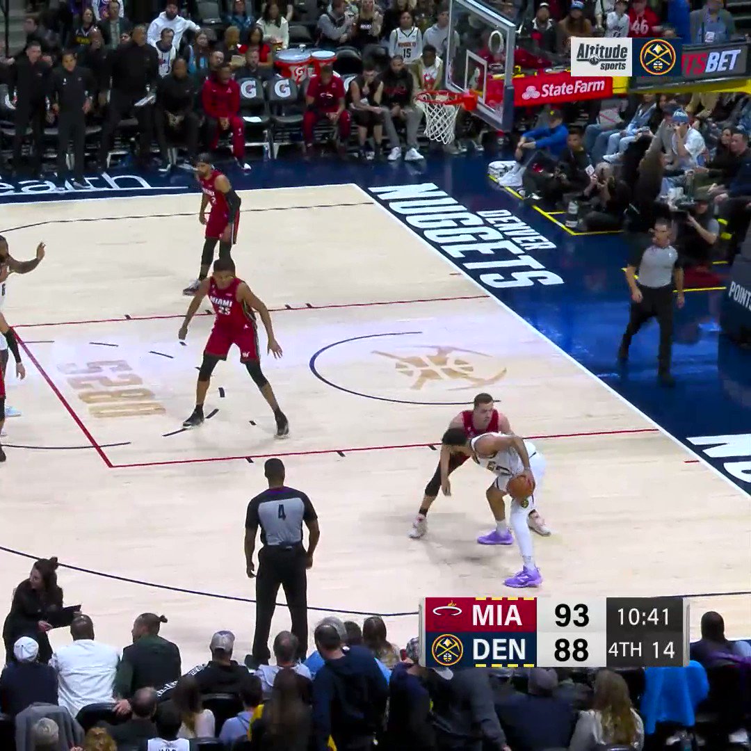 Denver Nuggets on Twitter "DJ 🤝 Lob https//t.co/aALCL8KKQS" / Twitter