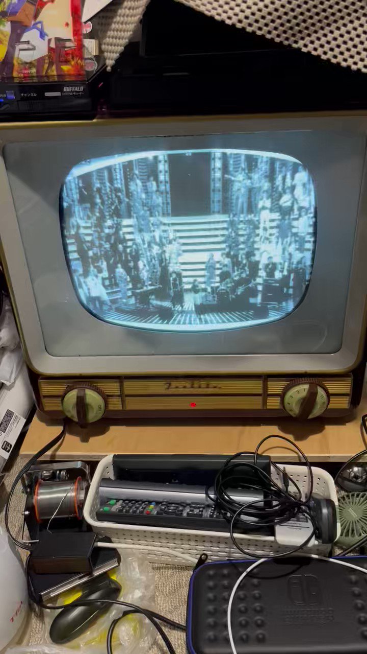 真空管テレビ 富士電機 真空管テレビ: 電気製品修理 ジュークボックス 真空管