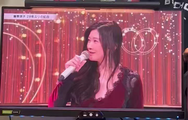 [閒聊] 紅白上演派遣女王SP