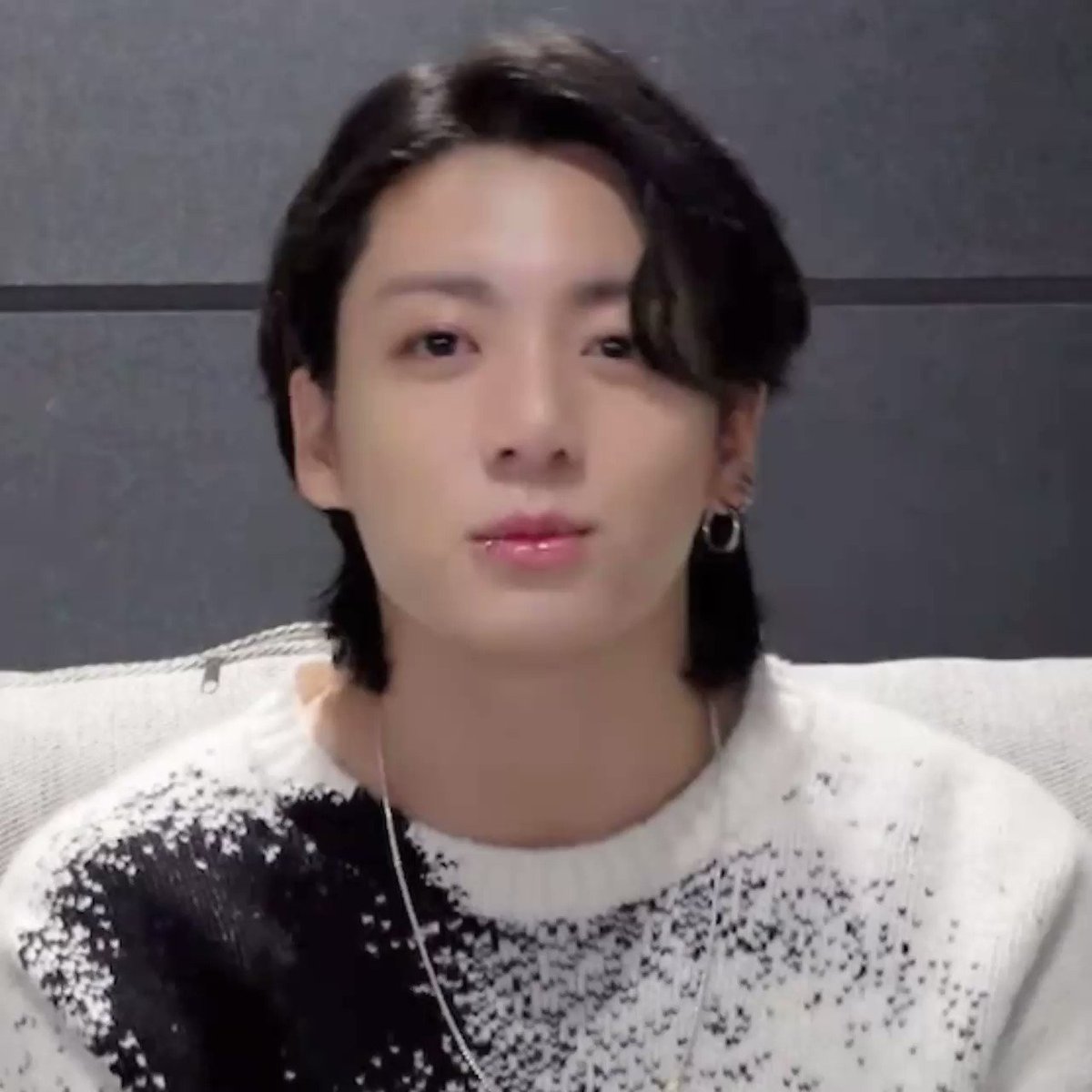=͟͟͞͞ 𝙨𝙢𝙖𝙮 🦋♮ on Twitter "RT archiveforJK like… he’s the prettiest