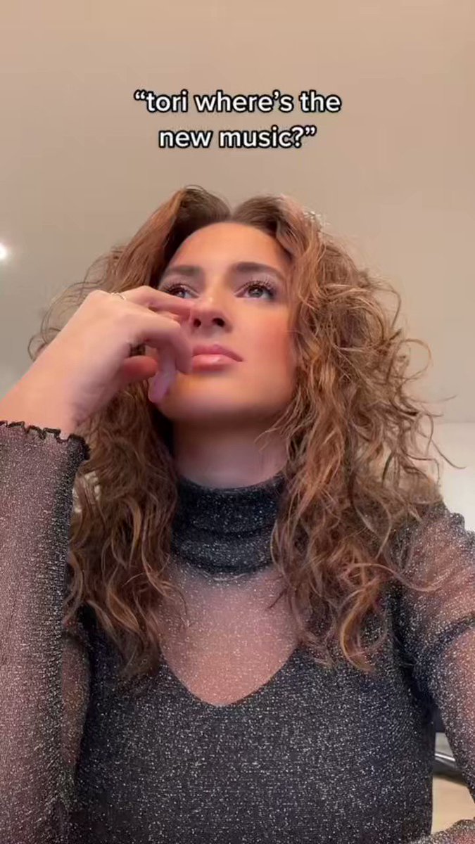 RT @TheRealDav1D: TORI KELLY is coming for you hoes.
https://t.co/SqHpsx9KHQ