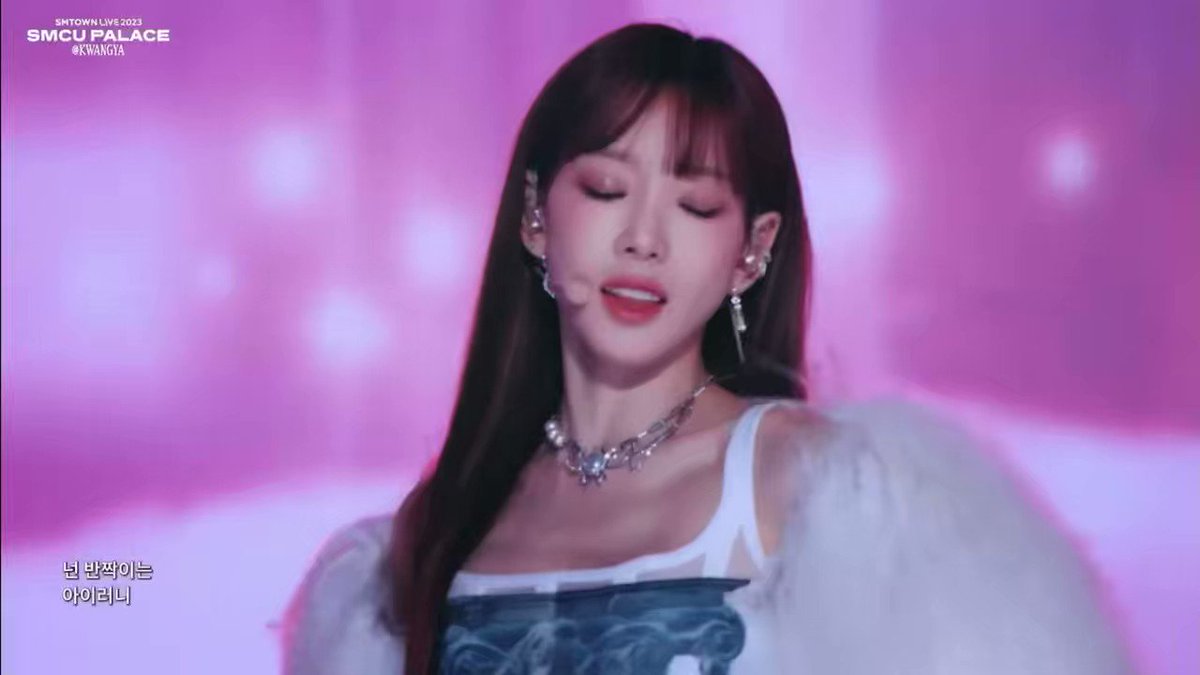 on-twitter-rt-snsd-0805-i-n-v-u